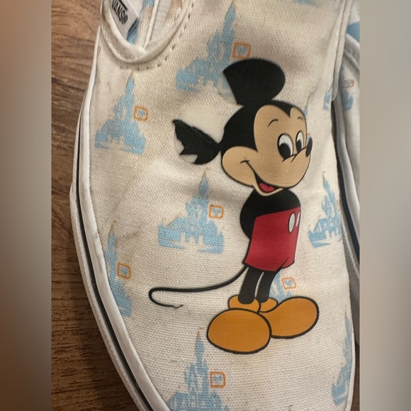 Disney Vans Women’s 50th Anniversary Shoes - Picture 5 of 12
